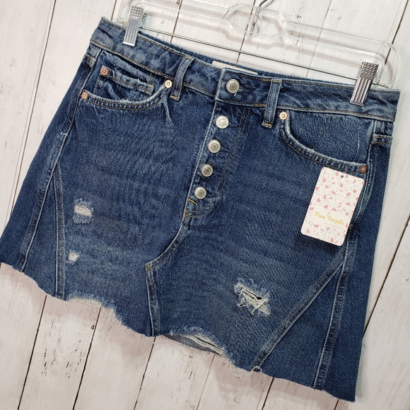New! We the Free People Women's Mini Skirt Distres - Picture 3 of 9